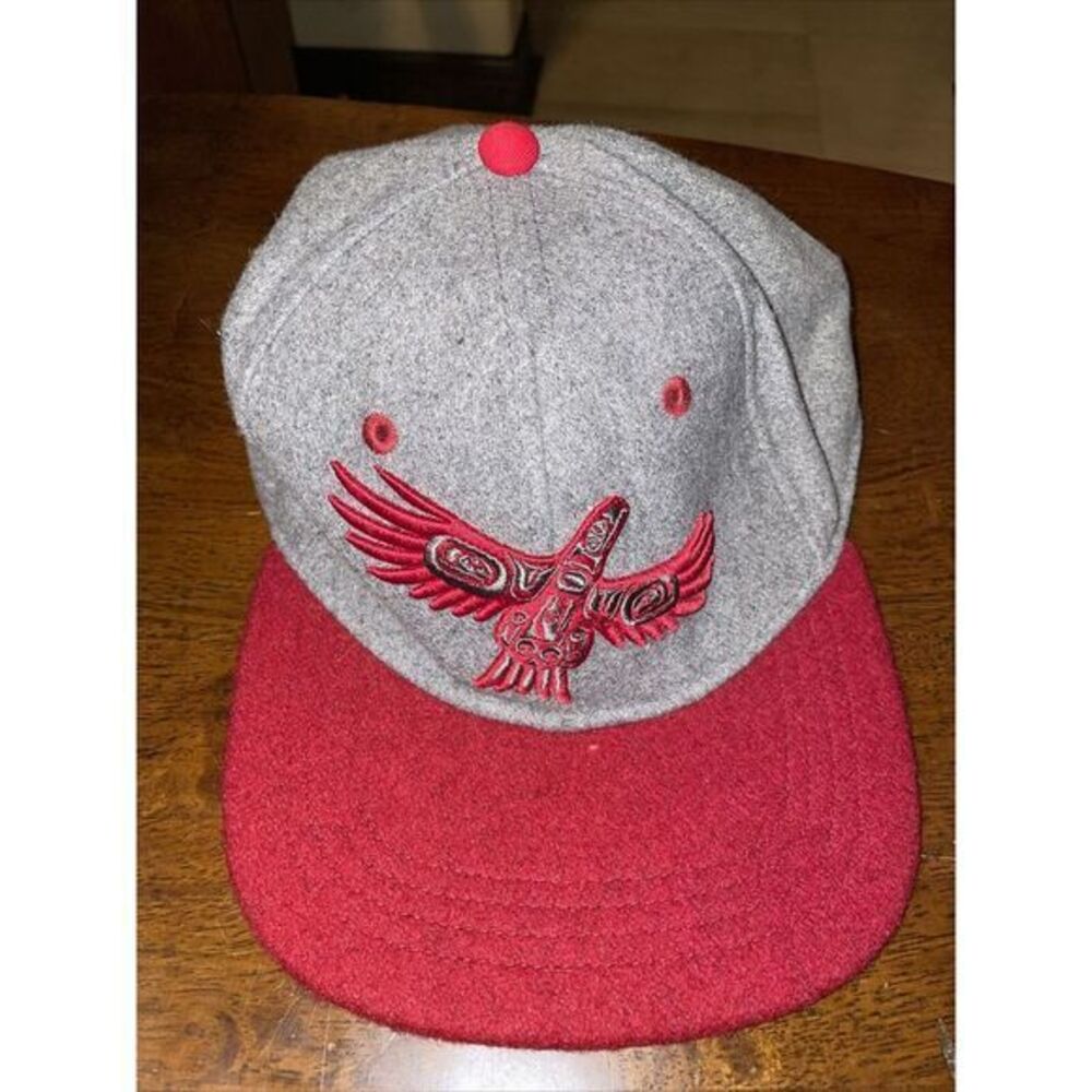 Native North West NNW Snap Back Hat Cap Soaring Eagle Embroidered Felt